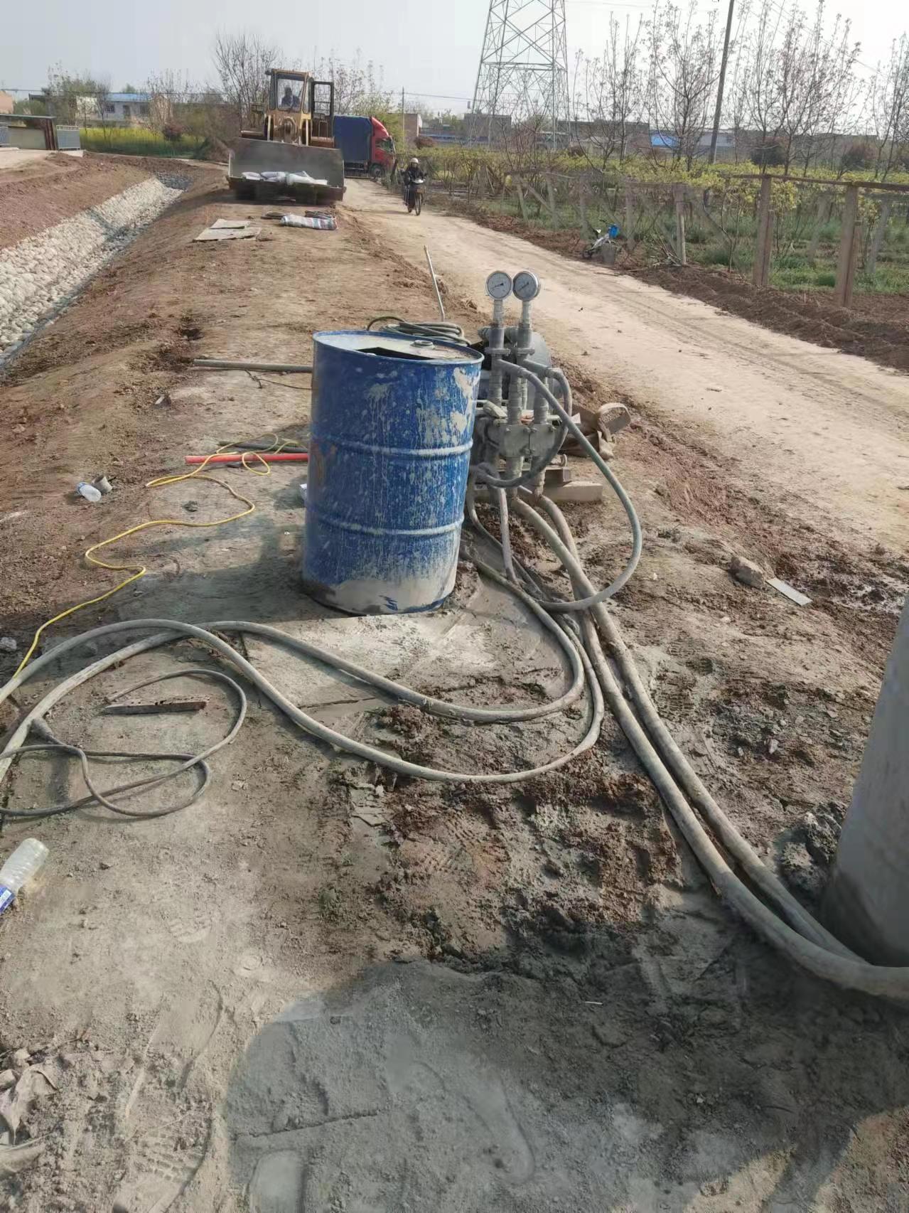 畜禽良种场双液注浆